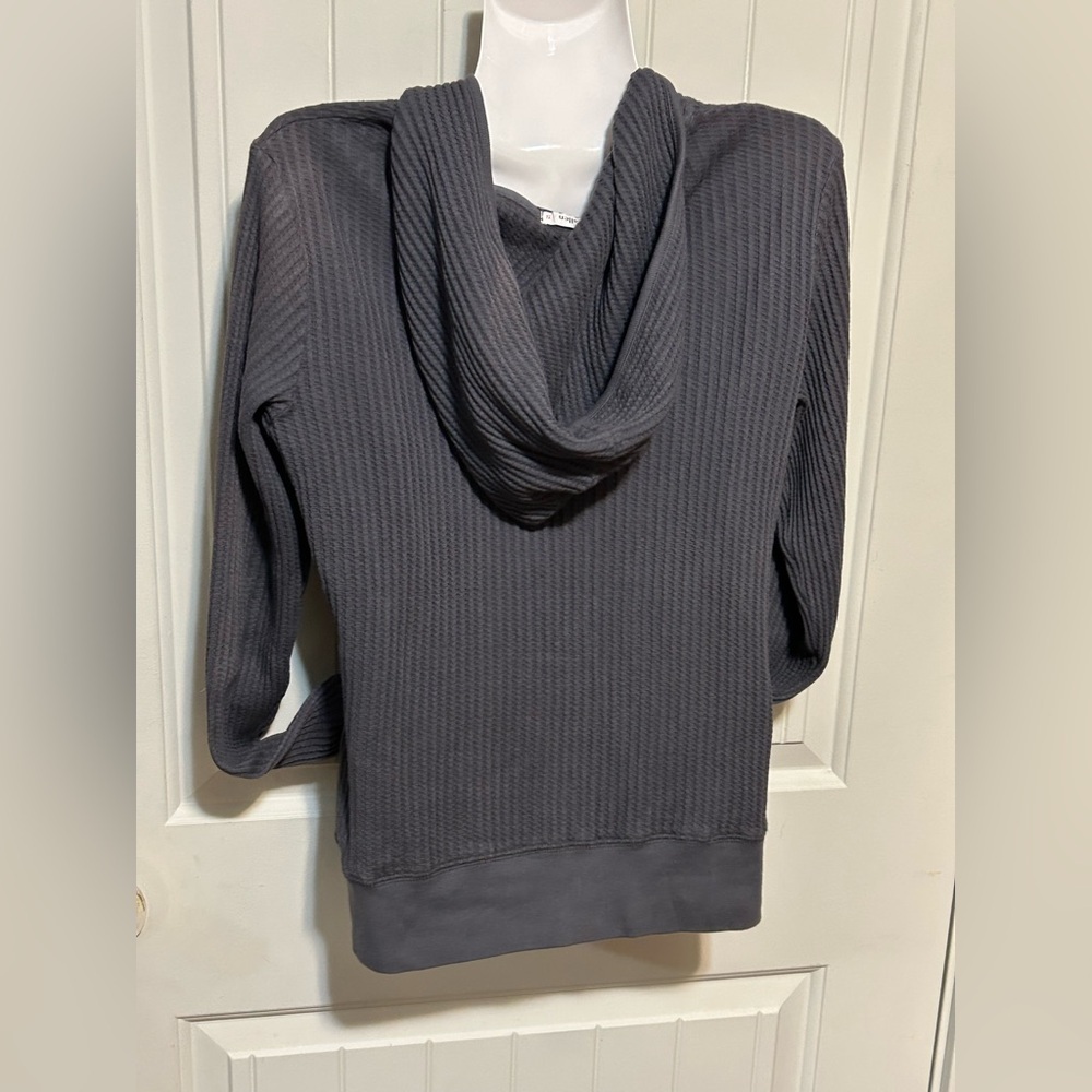 Allen Allen Charcoal Knit Sweater - Picture 2 of 8